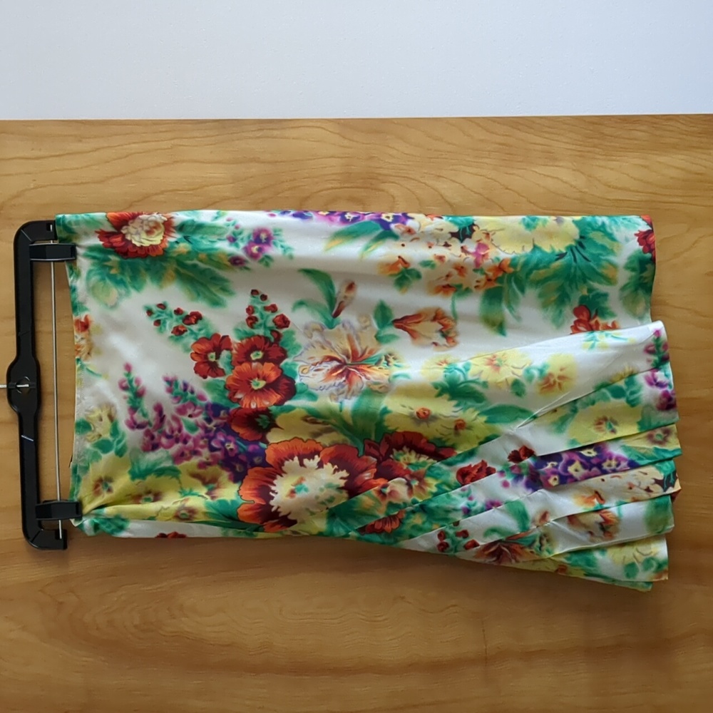 Dries Van Noten Skirt 100% Silk